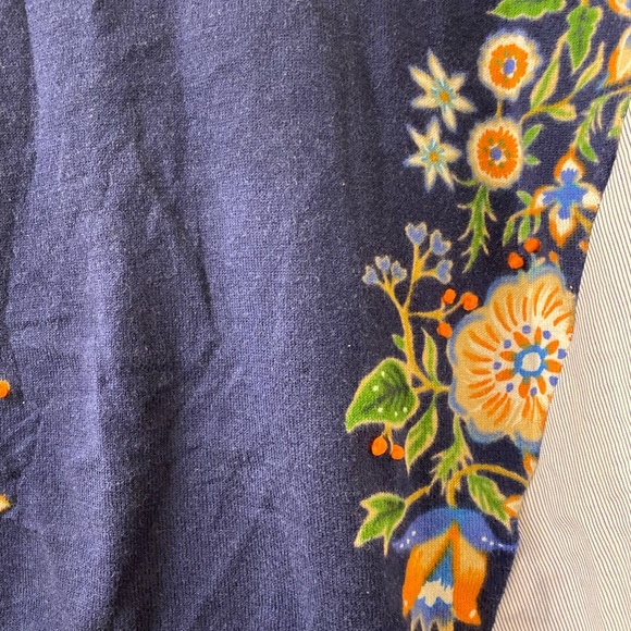 Moth Anthropologie Embroidered Oversized Floral Top (12) - Picture 5 of 7